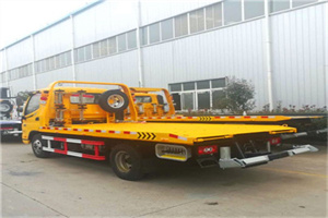 霍州附近拖车救援搭电